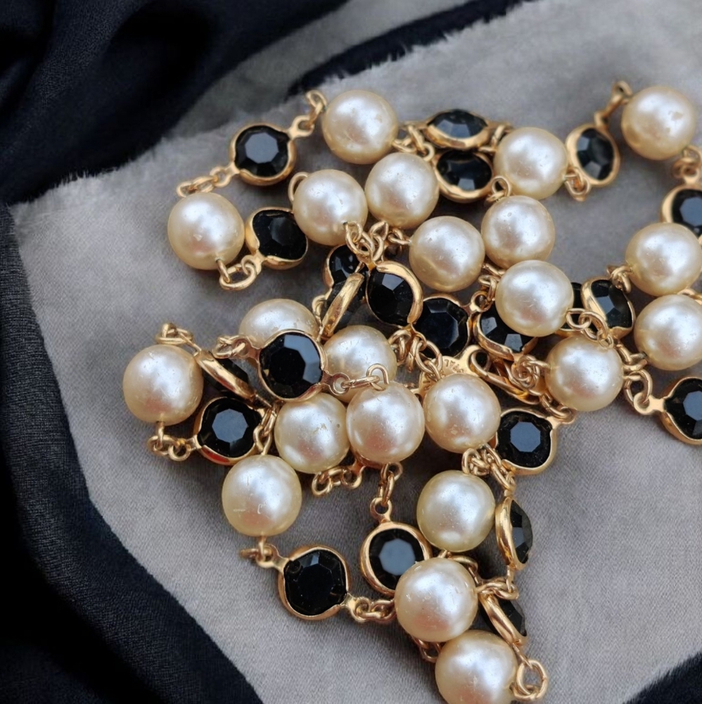 Long Vintage Austrain crystal and pearl necklace